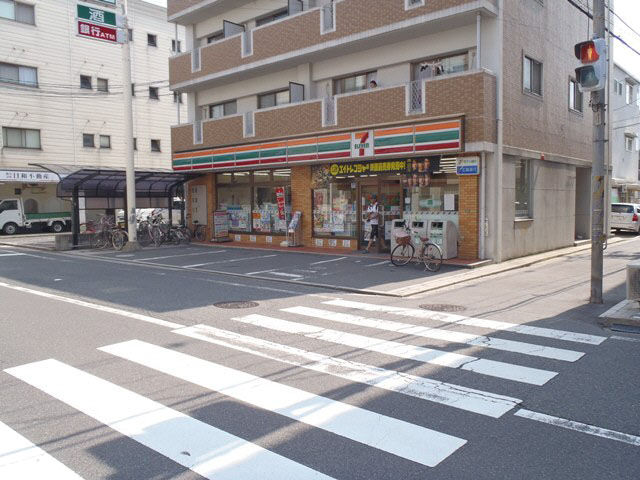 コンビニ　セブンイレブン広島旭二丁目店（コンビニ）まで480m