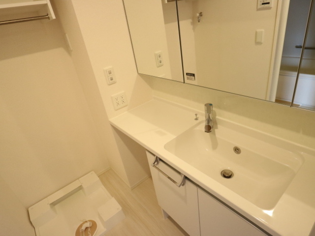 洗面設備　洗髪洗面化粧台