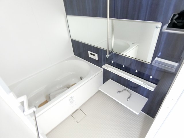 バス・シャワールーム　詳細は、RISUMO江坂本店→06-6155-7137まで♪