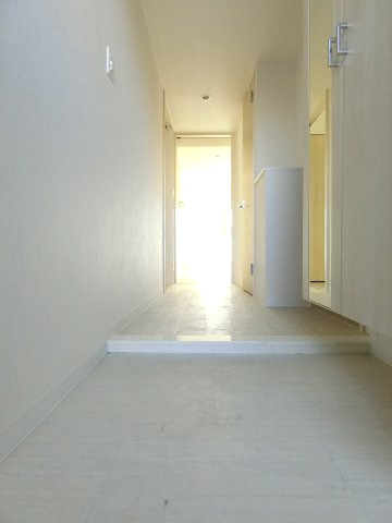 玄関　詳細は、RISUMO江坂本店→06-6155-7137まで♪