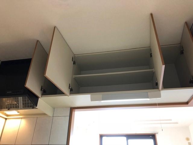 その他設備　吊戸棚