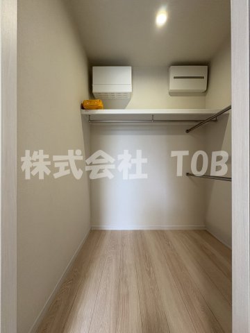 収納　2F　洋室6.2帖　WIC