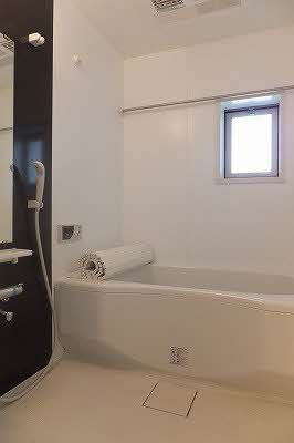 バス・シャワールーム　浴室