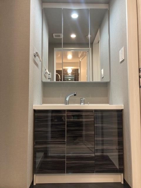 洗面設備　独立洗面台