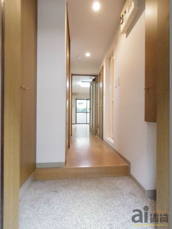 玄関　※写真同仕様※