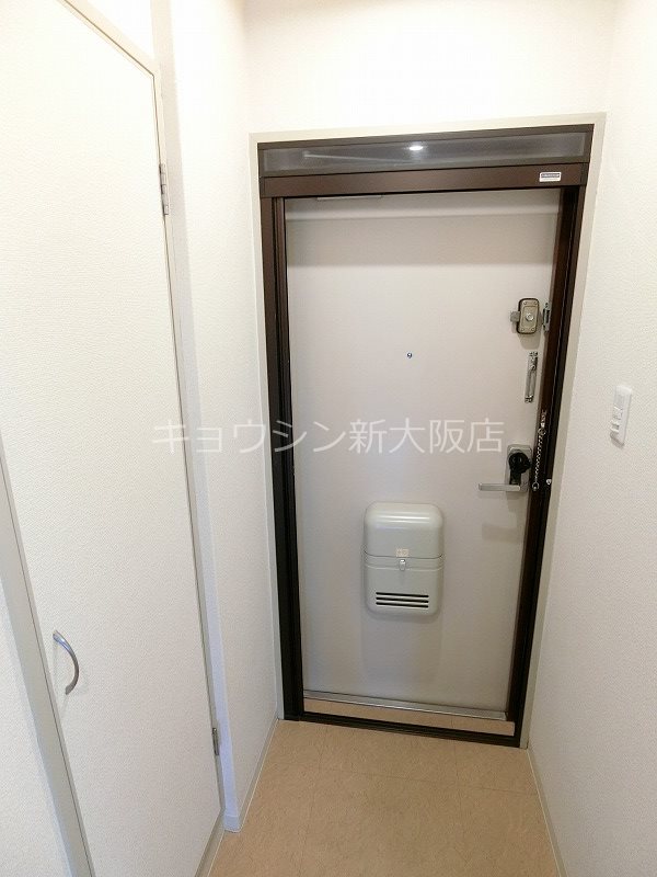 玄関　参考写真