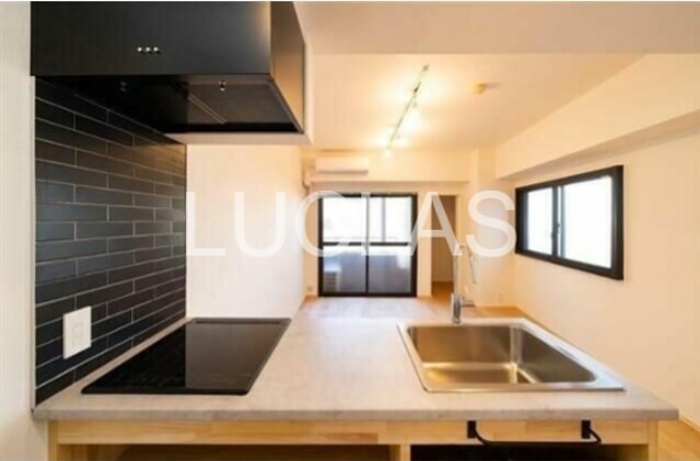 キッチン　コンロはIHタイプでお掃除ラクラク(＾＾♪