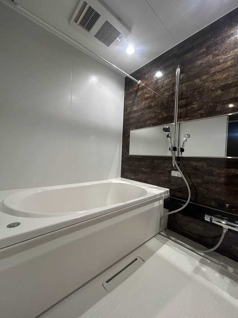 バス・シャワールーム　浴室