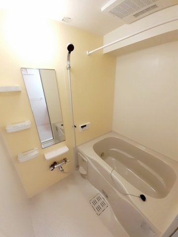 バス・シャワールーム　きれいなお風呂です