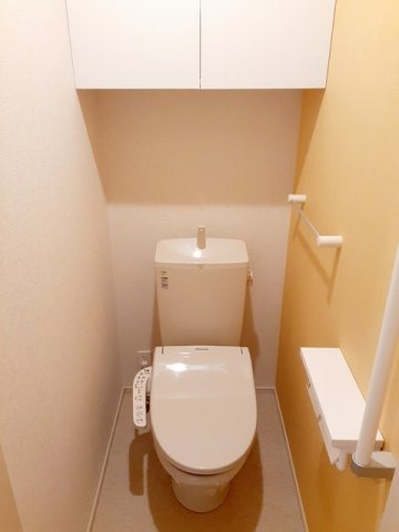 トイレ　シンプルで使いやすいトイレです