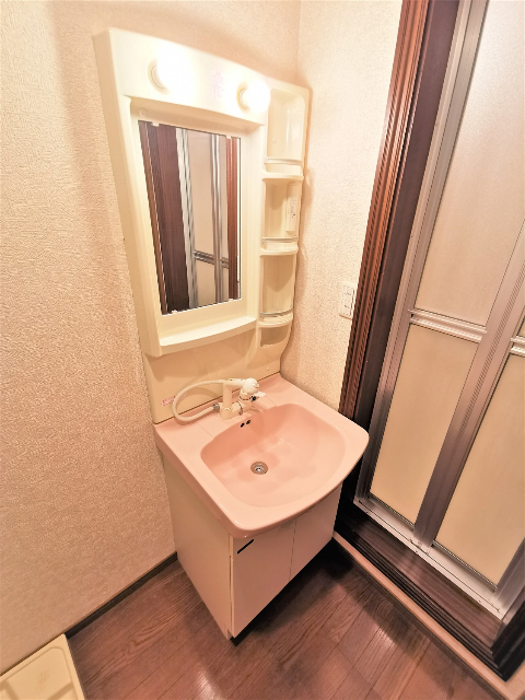 洗面設備　独立洗面台