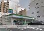 コンビニ　ファミリーマート名古屋栄五丁目店（コンビニ）まで1045m