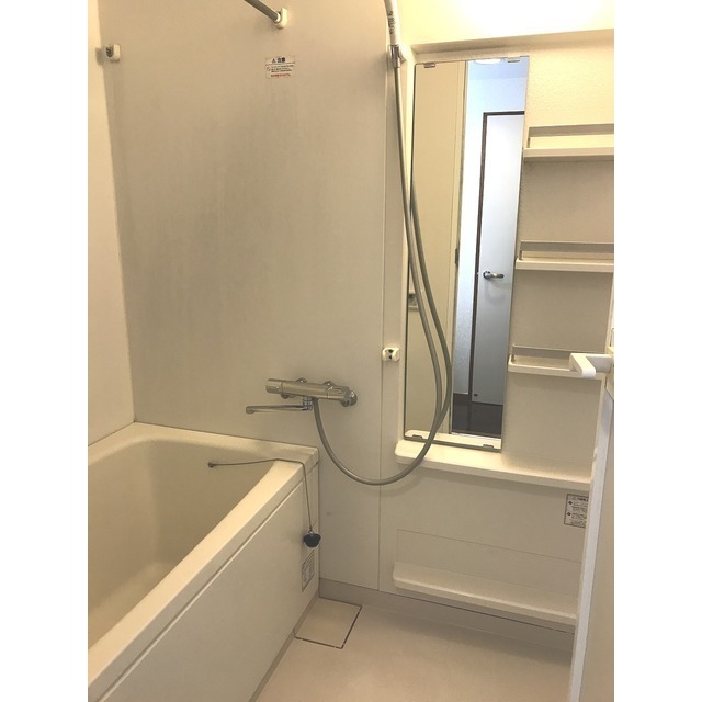 バス・シャワールーム　他部屋参考写真