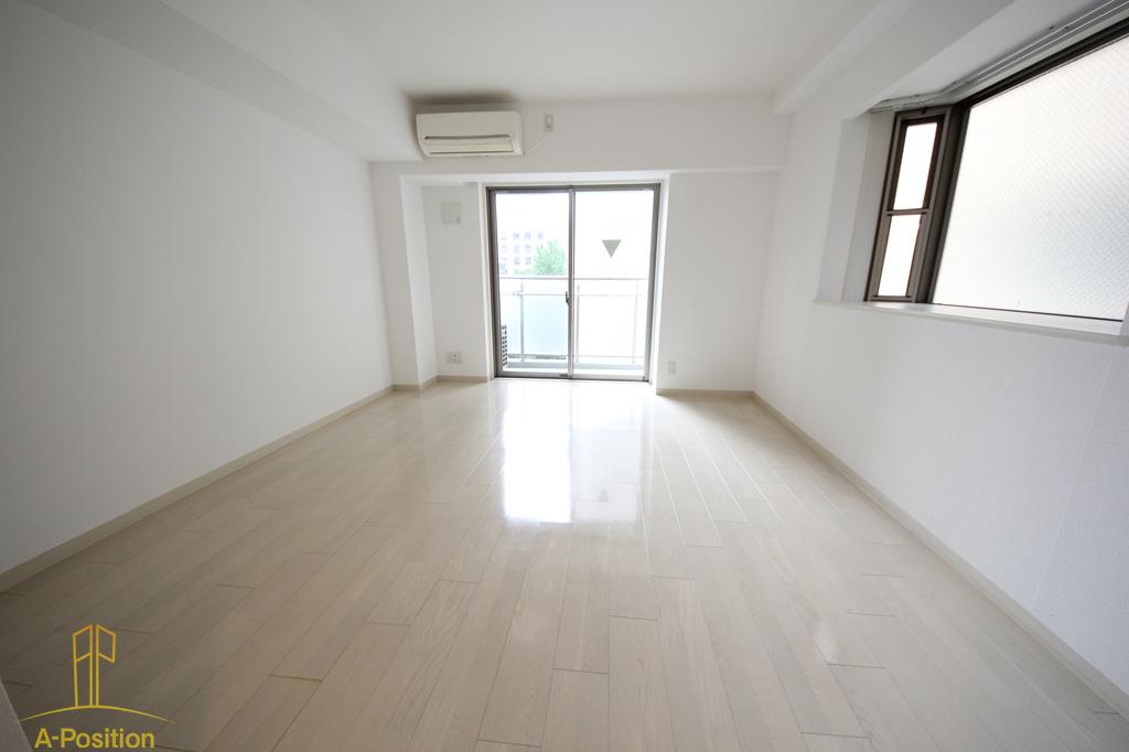 居室・リビング　アーデン土佐堀