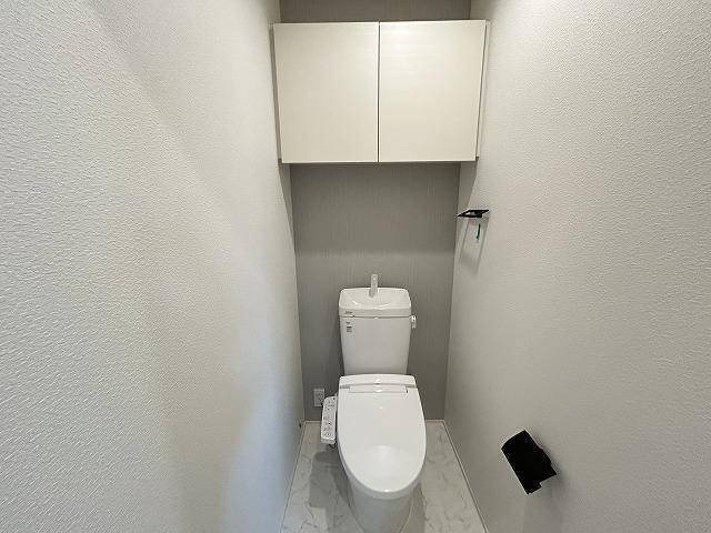 トイレ　温水洗浄便座機能