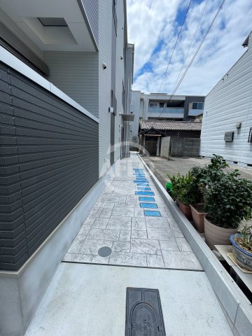 エントランス　カーサリベルタ エントランス