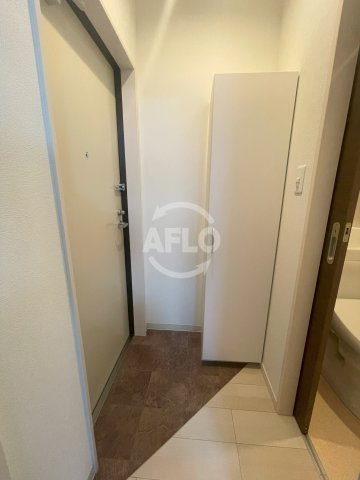 玄関　カーサリベルタ　玄関