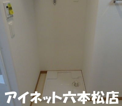 その他設備　洗濯機は室内に置けます。