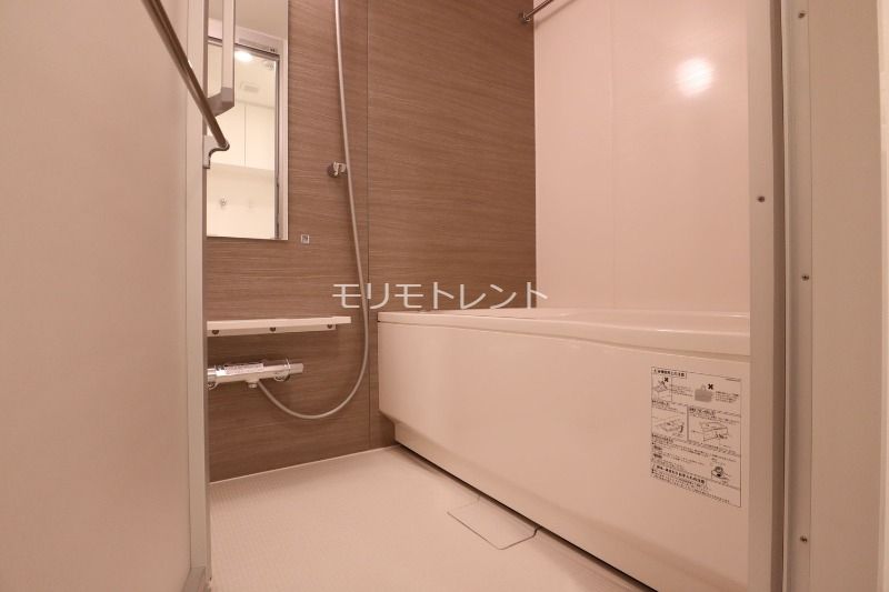 バス・シャワールーム　別部屋参考写真