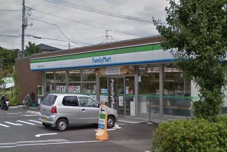 コンビニ　ファミリーマート 湘南ライフタウン店（コンビニ）まで374m