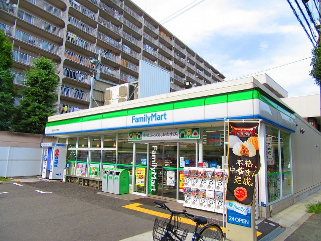 コンビニ　ファミリーマート西淀川佃三丁目店（コンビニ）まで155m