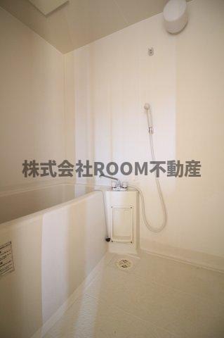 バス・シャワールーム　お風呂で日々の疲れを落としましょう