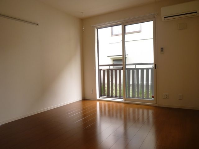 居室・リビング　★洋室７．８帖★