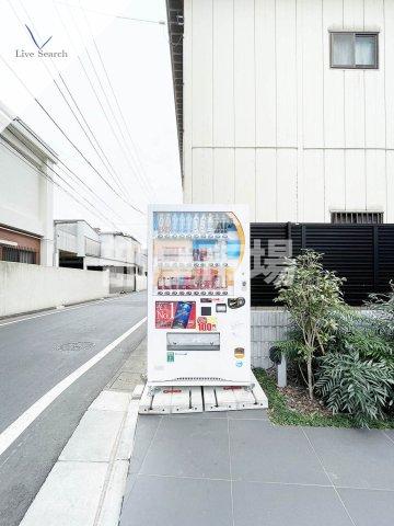 その他　敷地内自動販売機