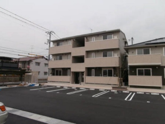 小学校　岡山市立財田小学校（小学校）まで398m