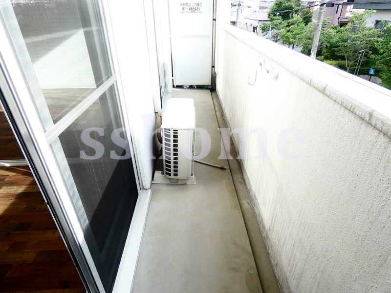 バルコニー　南西向き