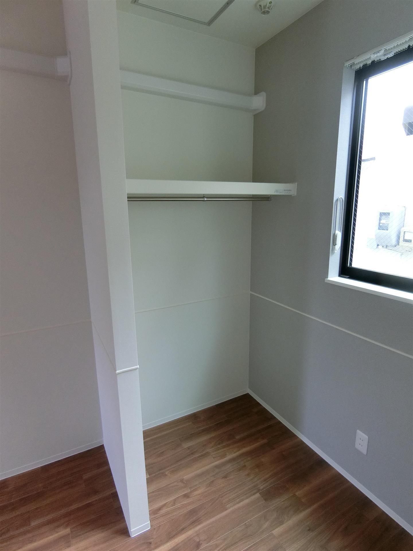 収納　お部屋をすっきり使える収納付き♪