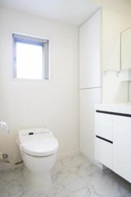 トイレ　別部屋参考写真