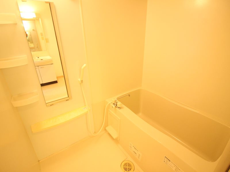 バス・シャワールーム　別号室イメージ