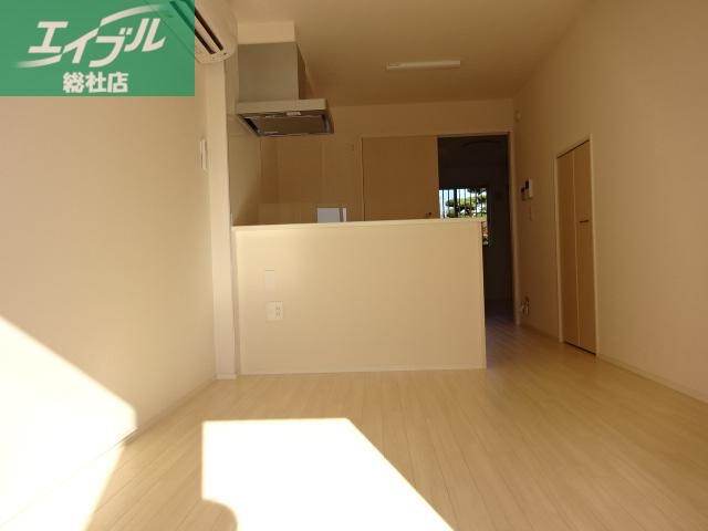 居室・リビング　リビング