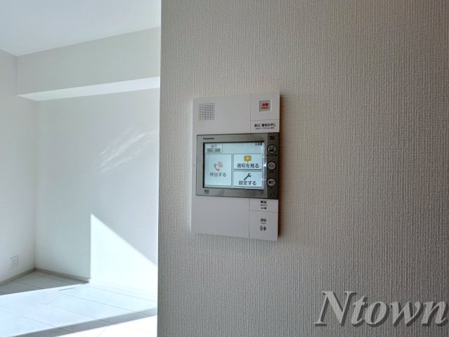 セキュリティ　モニター付きインターフォンです。