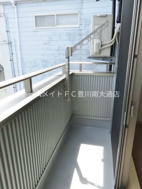 バルコニー　同型別部屋写真