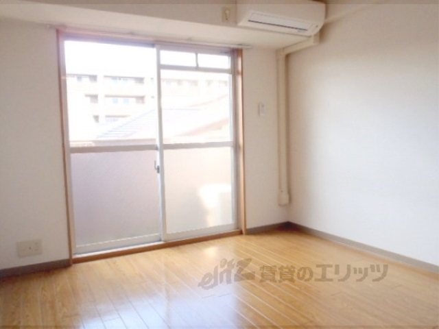 居室・リビング　洋室