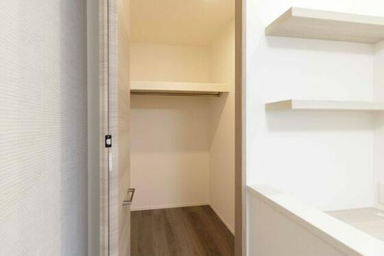 収納　ウォークインクローゼット
