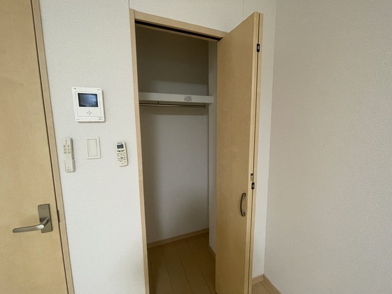 収納　※別部屋の写真です