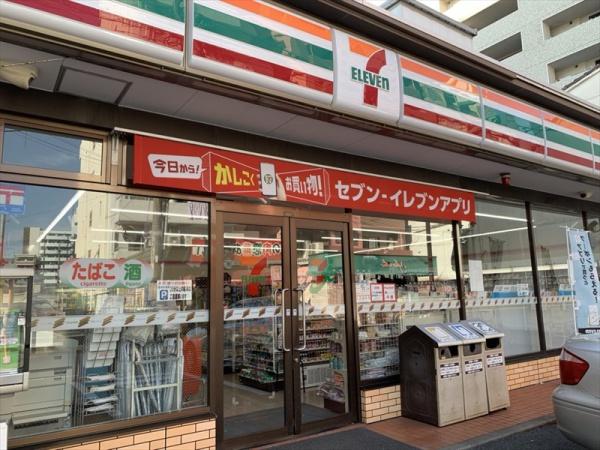 コンビニ　セブンイレブン福岡箱崎1丁目店（コンビニ）まで603m