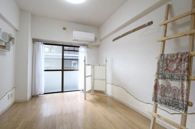 居室・リビング　★6帖の洋室★