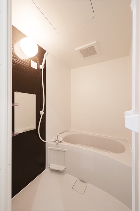 バス・シャワールーム　清潔な浴室！