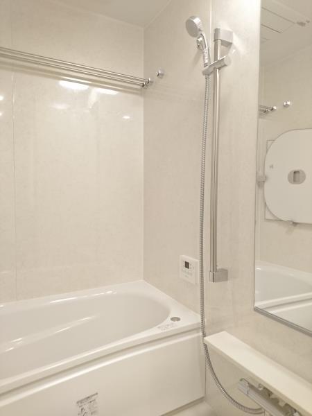 バス・シャワールーム　日々の疲れを癒すお風呂付です