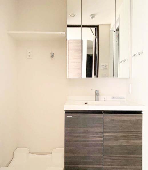 洗面設備　★収納付き、独立洗面台★