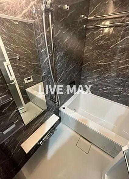 バス・シャワールーム　※別部屋参考写真使用