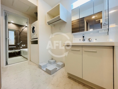 洗面設備　Maison de Espoir万代（メゾンドエスポワール万