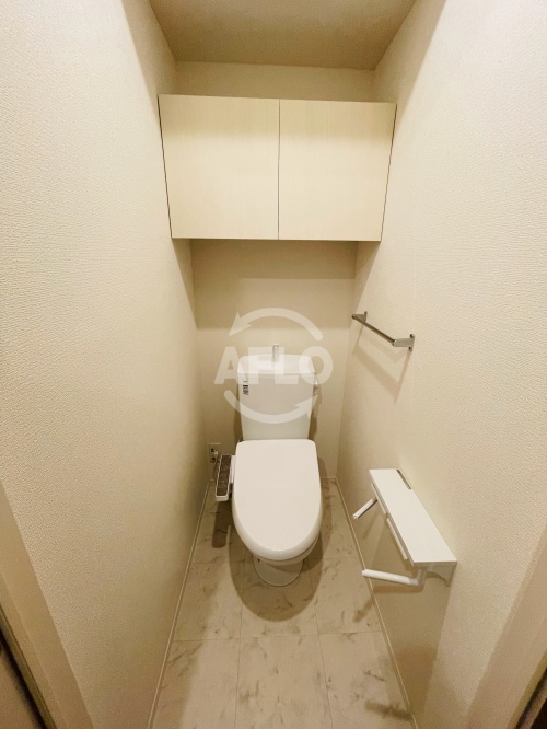 トイレ　Maison de Espoir万代（メゾンドエスポワール万