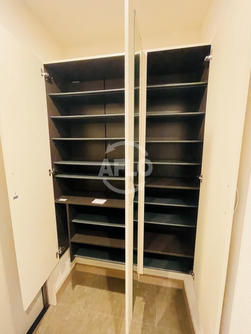 収納　Maison de Espoir万代（メゾンドエスポワール万