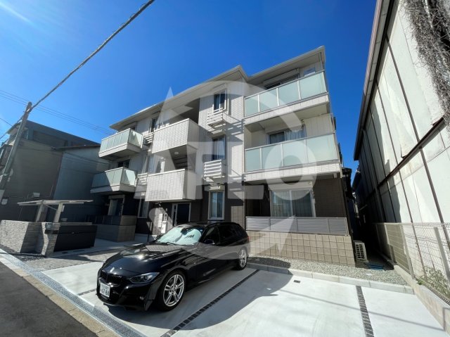 建物外観　Maison de Espoir万代（メゾンドエスポワール万