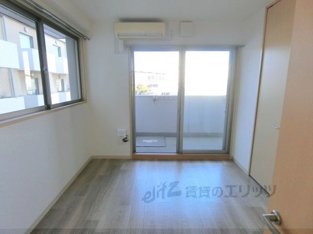 居室・リビング　洋室